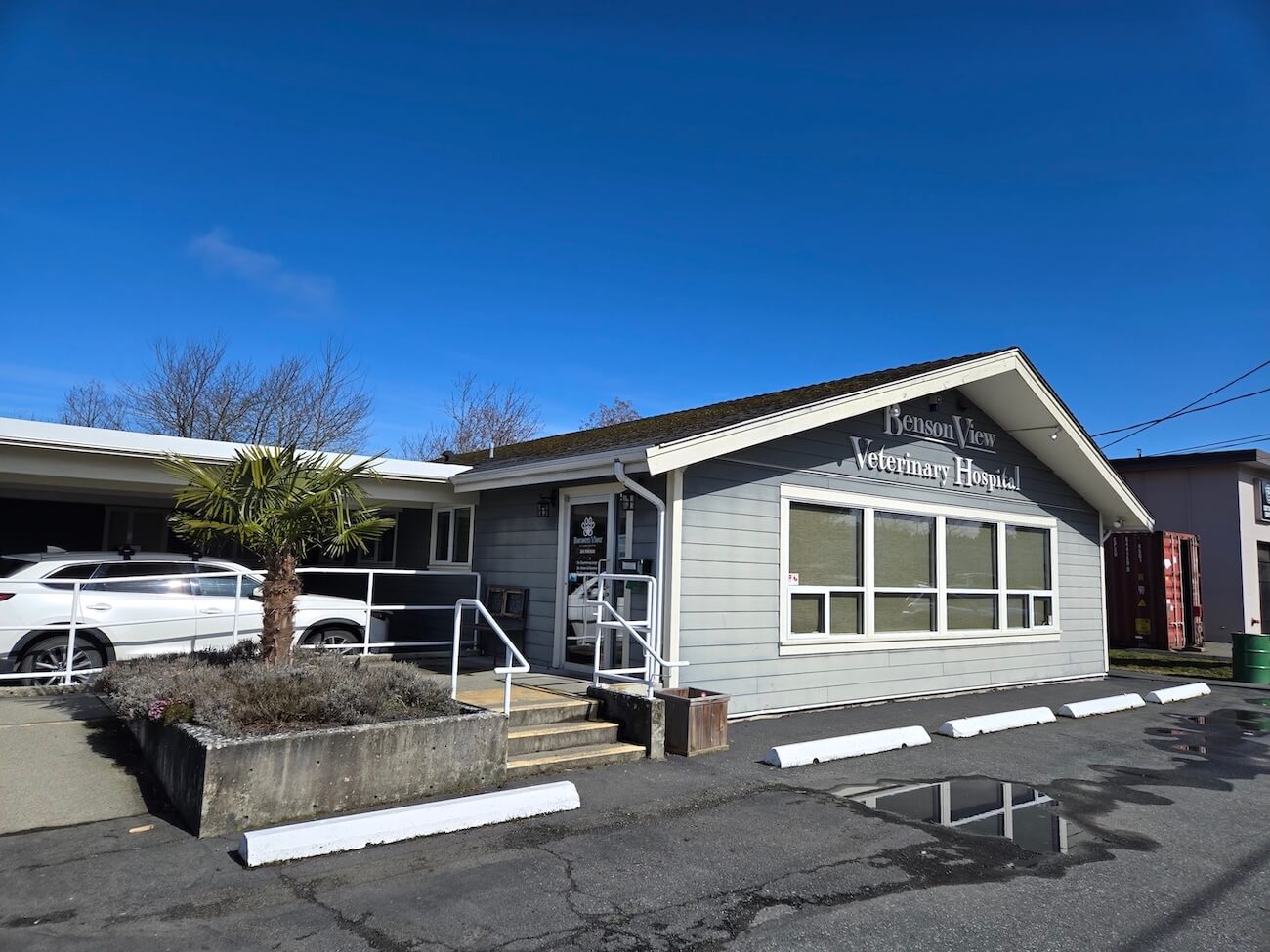 An exterior photo of Benson View Veterinary Hospital